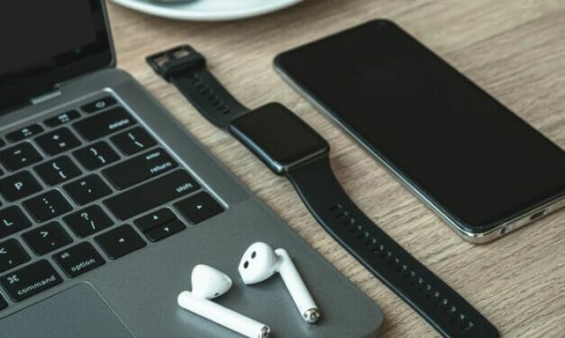 Hottest phone accessories in 2022